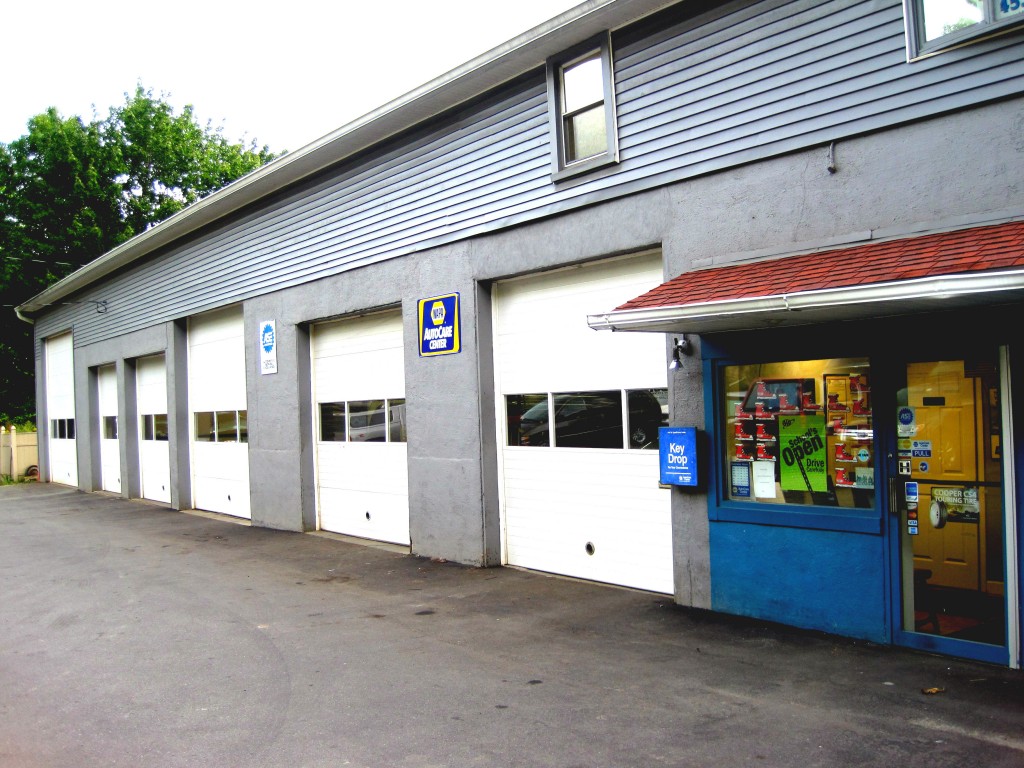 Customer Satisfaction is our 1 Priority Jack's Auto Service